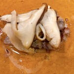 middle - 松茸と熊肉