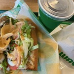 SUBWAY - ツナ ウィート トースト 野菜全部 アクセント野菜ピクルス・ハラペーニョ チポトレソース
                      ペプシコーラs ポテトハーブソルト