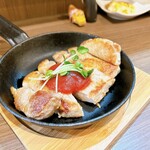 鉄板工房 なかむら - トンテキ
むしろ、ケチャップがいらないかも