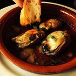 H’s　フュージョン - 牡蠣のアヒージョ