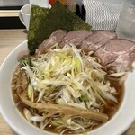 麺屋 亮 - 醤油チャーシュー麺+味ネギトッピング