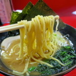 神明 - 麺リフト