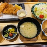 Kurashiki Tonkatsu Sakura Tei - 海老フライ＆ロースかつ膳❤️