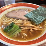 麺処 懐や - 炙ったチャーシュー、メンマ、ほうれん草、海苔