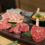 精肉卸問屋直営焼肉店 牛次郎 - 