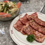 プルコギ苑 花野 - 特製サラダ、カルビ