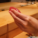 鮨 尚充 - まぐろ漬け