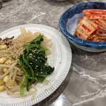 プルコギ苑 花野 - ナムル、キムチ