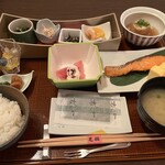 日本料理 芝桜 - 和朝食御膳