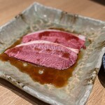 精肉卸問屋直営焼肉店 牛次郎 - 