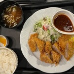 おきらく食堂 - 本日の日替りの三元豚のヒレカツ定食