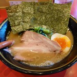 総代 麺家 あくた川 - 料理写真:並ラーメン（麺半分）