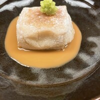 青山　仁 - 