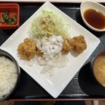 からあげ、定食、丼 がブリチキン。 - 料理写真:鬼おろしから揚げ定食４個935円