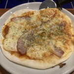 アンチョビ - マルゲリータピザ
