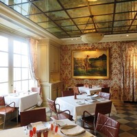 Benoit Alain Ducasse - 美しい店内。