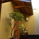 たか田八祥 - はなれの入口