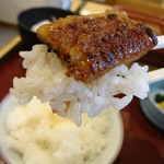 うなぎ 割烹 井手 - ご飯と良く合って美味しいです