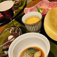 日本料理 初海 - 