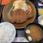 とんかつ二幸 - 上カツ定食