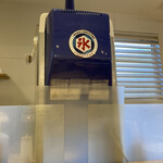 カフェ　クノップゥ - 氷を削る機械