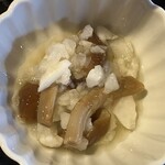 自然薯の里 - しめじおろしかな✨