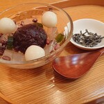 とらや工房 - あんみつ。煎茶付きで税込み1,200円。