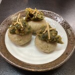 戸隠そば博物館 とんくるりん - 手造りふき味噌そば団子