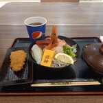 Wadatsumi Shokudou - 海鮮丼