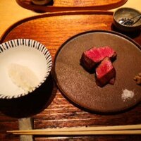 肉割烹 上 - 