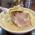 金次郎 - 厚みがあって、とろけるチャーシュー