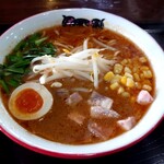 かみあり製麺 - えび味噌のアップ