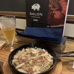 SALON BUTCHER & BEER - 