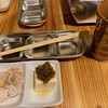 鶏焼 - 料理写真:せんべろセットのおつまみとドリンク