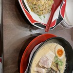 肉魂 - Ａセット(とんこつラーメン＋半チャン)