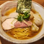 ジャパニーズ ラーメン 五感 - 