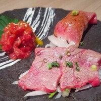 近江うし 焼肉 にくTATSU 青山本店 - 