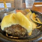 炭焼きハンバーグ 牛吉 - 