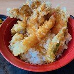 Kyuubee Ya - 牡蠣と舞茸の天丼