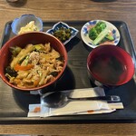 Itoshima Shitori Kawa Kawayan - 日替り丼ぶり@700