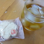 バッケンモーツアルト - 2013.11 別の日に寝酒のバーボンと一緒に。