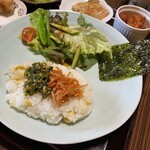 こかげの森 - この豆もやしのご飯は、不評だったみたい屋根(^^;;