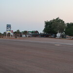 Daly Waters Hi-Way Inn - 