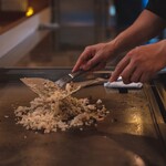 鉄板焼 天晴れ - ガーリックライス