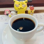 비 도 프랑스 마츠사카점 - 핫 커피 +210엔(세금 포함)