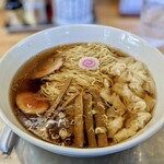 大勝軒 - ワンタン麺