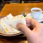 シャモニーモンブラン - ふわふわの食パンが使われています(o^^o)