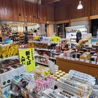 道の駅 忠類 忠類物産センター_2