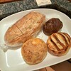 MAISON KAYSER Cafe - 時計回りにバタール、アールグレイとオレンジ、デリスブラン、パン・オ・フロマージュ