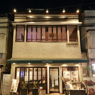 1階、2階の一軒家レストラン